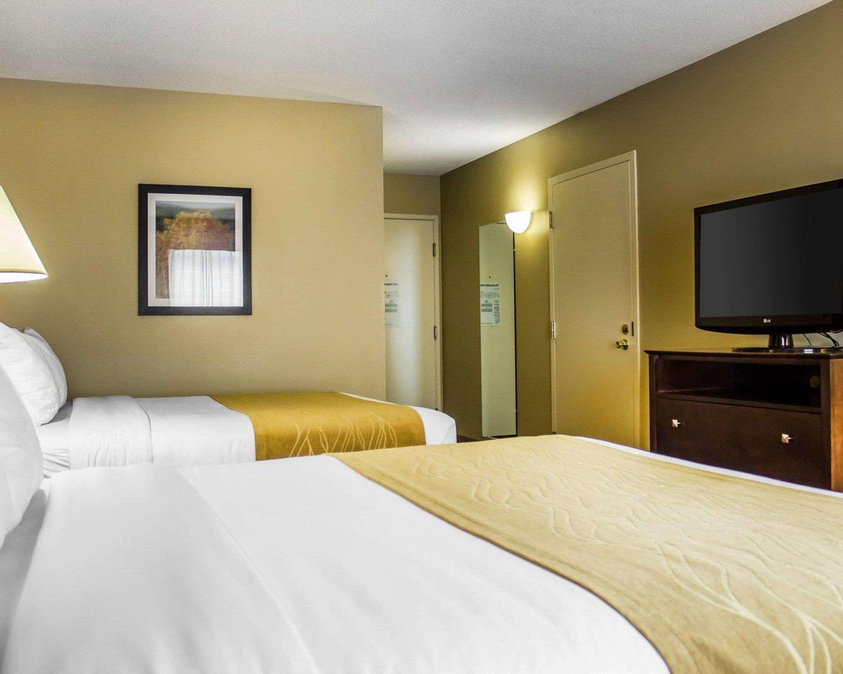 Comfort Inn & Suites Dayville Екстер'єр фото