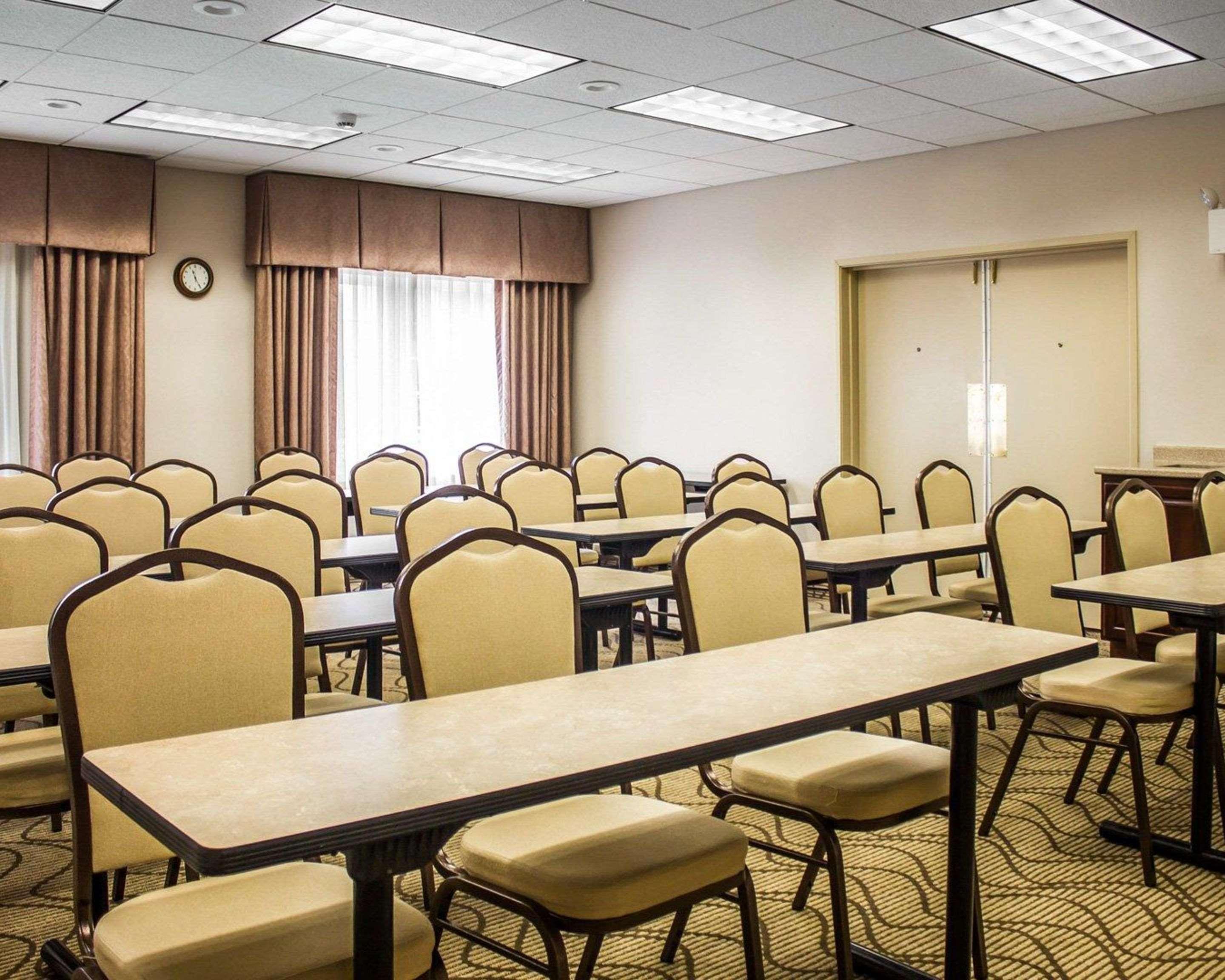Comfort Inn & Suites Dayville Екстер'єр фото
