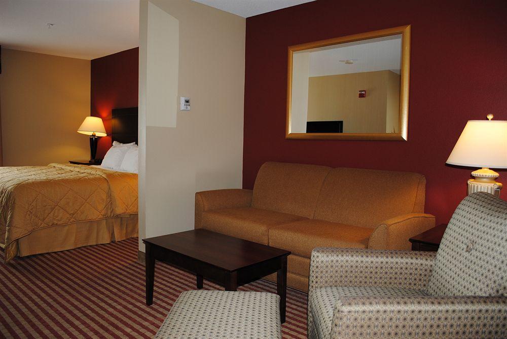 Comfort Inn & Suites Dayville Екстер'єр фото